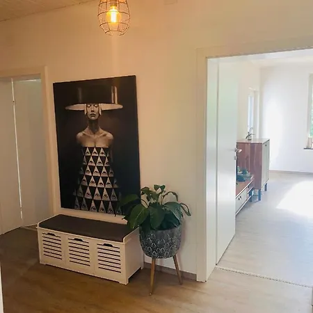 Будинок відпочинку Lend City House *